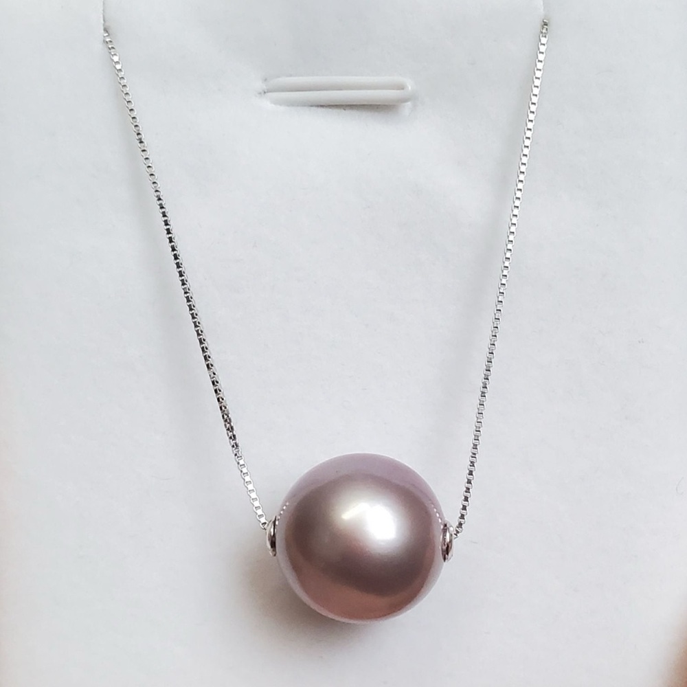 Elegant Silver and Pink Pearl Necklace
